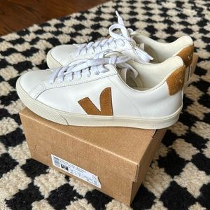Veja Esplar Leather Camel Suede Sneaker Size 36 US 5 NWB